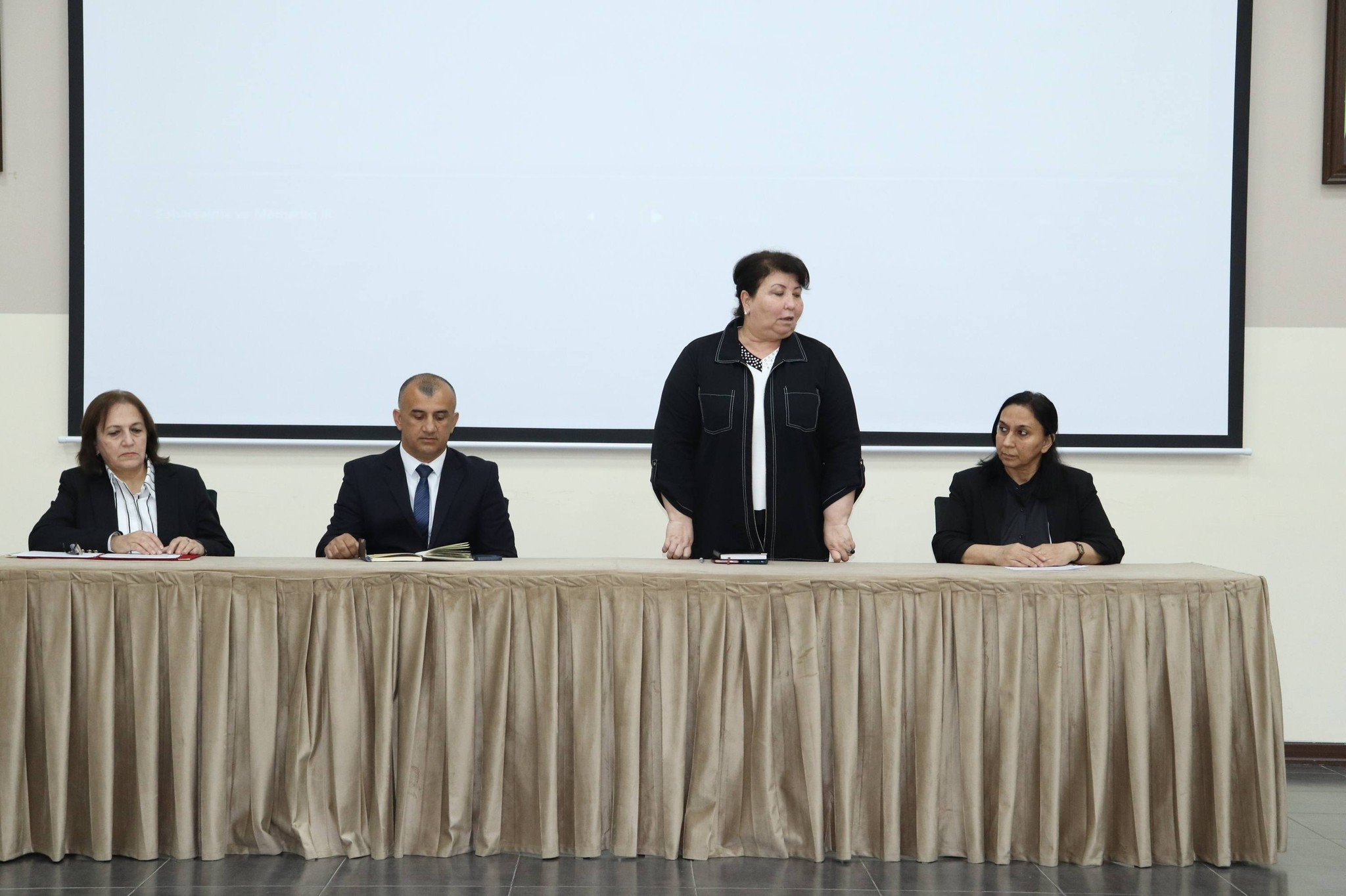 Qəbələdə memarlıq ənənələrinin təbliğinə həsr olunmuş görüş keçirilib