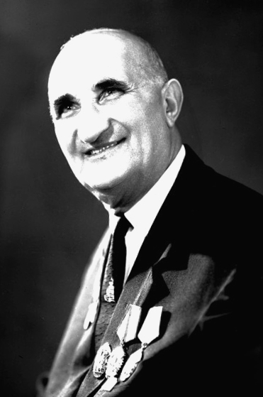 Ağahüseyn Cavadov — Azərbaycan səhnəsinin unudulmaz siması