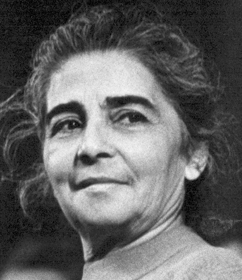 İzzət Orucova — elm və incəsənəti birləşdirən nadir şəxsiyyət