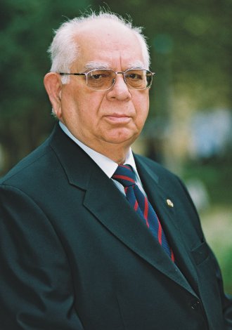 Akademik Midhət Abbasovun xatirəsi ehtiramla anılır