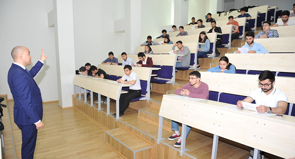 Universitet və kolleclərdə də dərslər onlayn formada keçiriləcək