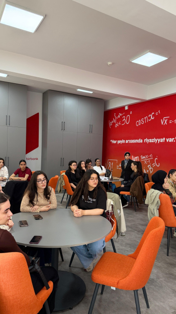 Tələbələr sağlam qidalanma ilə bağlı maarifləndirilib