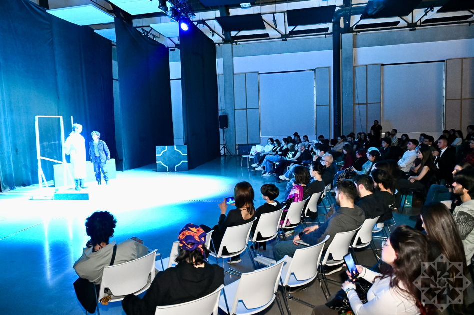 YARAT tələbələrin “Vineta və ya sulara qərq olmuş şəhər” tamaşasını təqdim edib