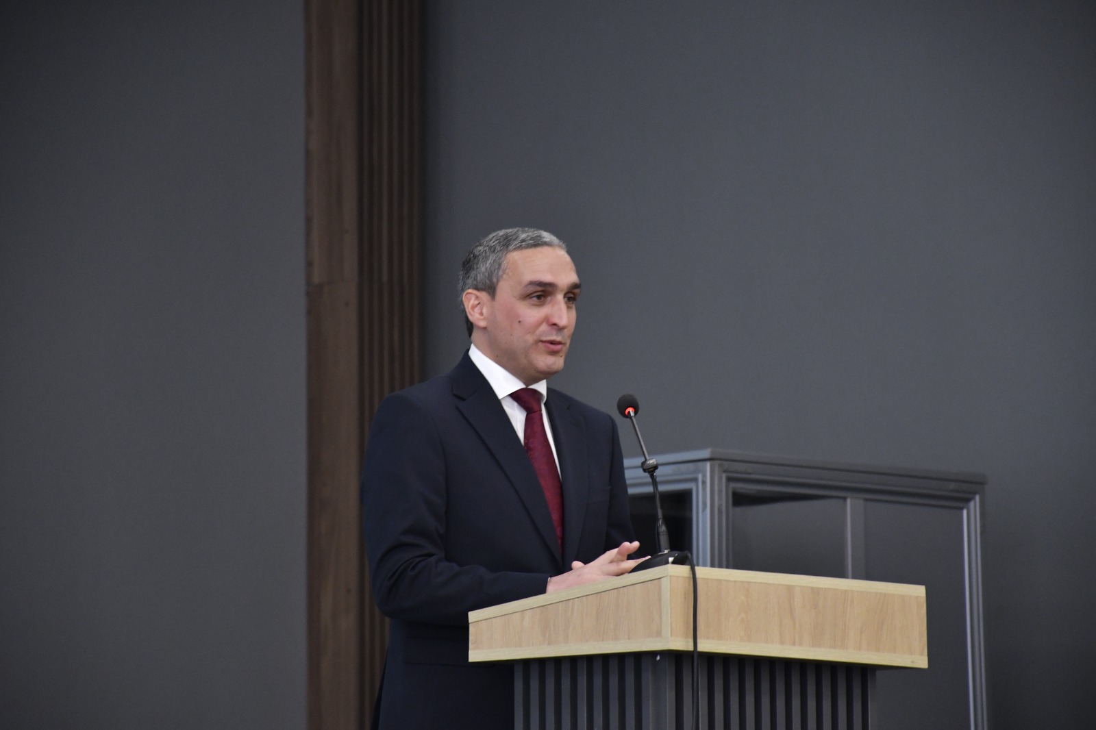 Qarabağda güclü akademik mühitin formalaşdırılması əsas hədəflərdəndir