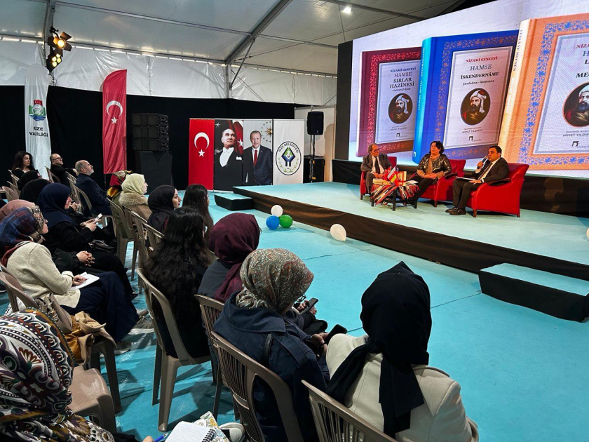 Nizami Gəncəvinin türk dilində nəşr olunan əsərləri Rizə kitab sərgisində təqdim edilib