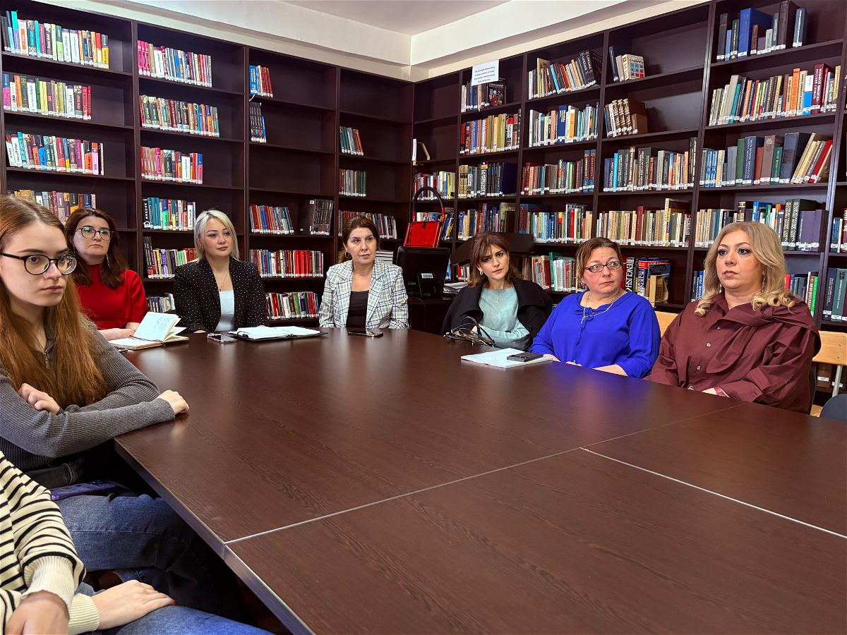 “Linqvokulturologiya nədir” mövzusunda elmi seminar keçirilib