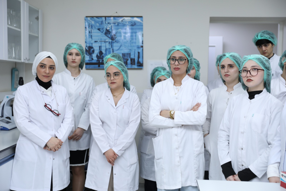 ATU-nun tələbələri AQTİ-də praktik məşğələlərdə