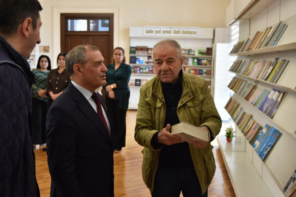 Milli Kitabxanada Seyran Səxavətin 80 illiyinə həsr olunmuş kitab sərgisi açılıb