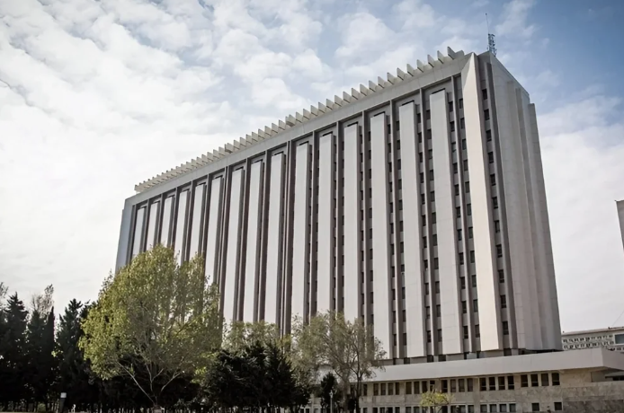 Azərbaycan Memarlıq və İnşaat Universitetində yanğın: Tələbələr təxliyə edildilər