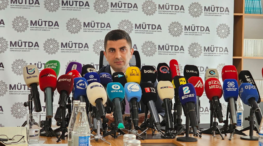 70-80 məktəbdə birinci sinifə qəbul üzrə tələbat yüksəkdir - Eşqi Bağırov