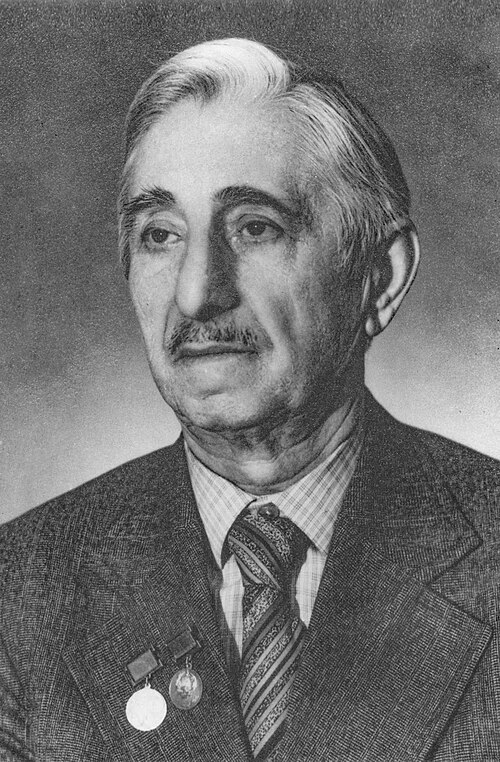 Bakının sabiq baş memarı Hənifə Ələsgərovun fəaliyyəti yada salınır