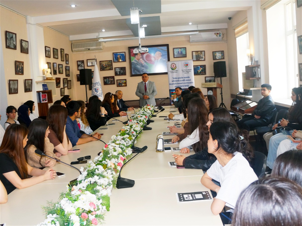 ADU-da tələbə-gənclərlə maarifləndirici görüş keçirilib