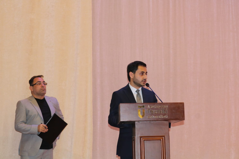 Həssas kateqoriyadan olan gənclərin iştirakı ilə “Məni dinləyin” adlı monotamaşa