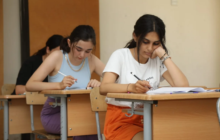 Bazar günü Azərbaycan dili fənni üzrə imtahan keçiriləcək