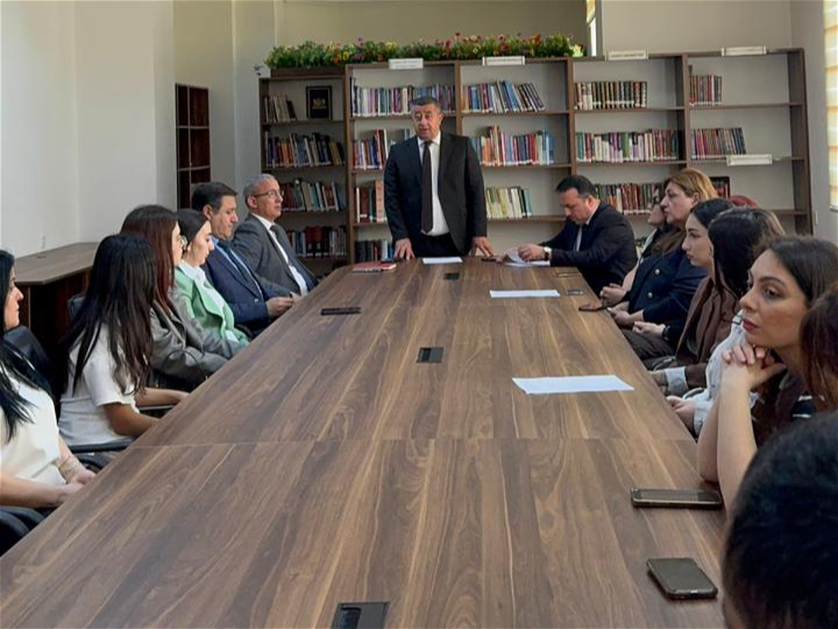 ADU-da 28 Aprel işğalına həsr olunmuş elmi dəyirmi masa keçirilib