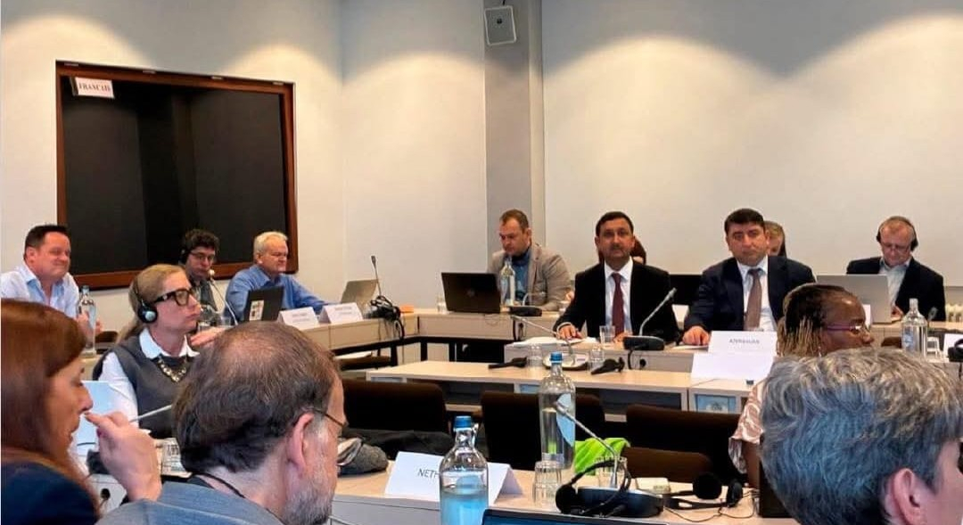 Araz Paşayevin rəhbərlik etdiyi nümayəndə heyəti Brüsseldə iclasda iştirak edib