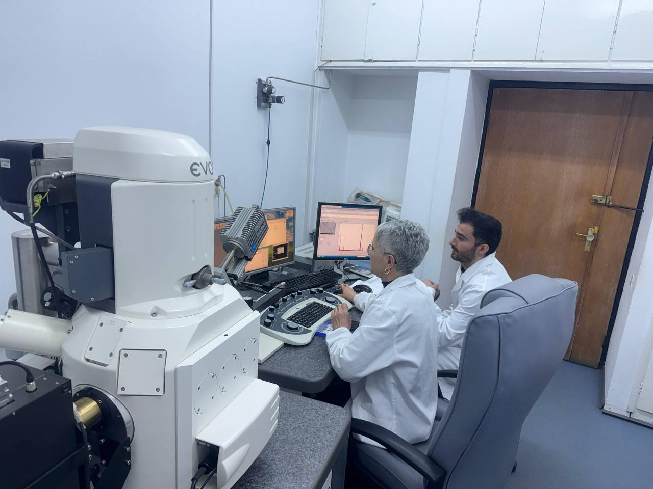 Qarabağ Universitetinin müəllimi Rumıniyada tədqiqat aparır