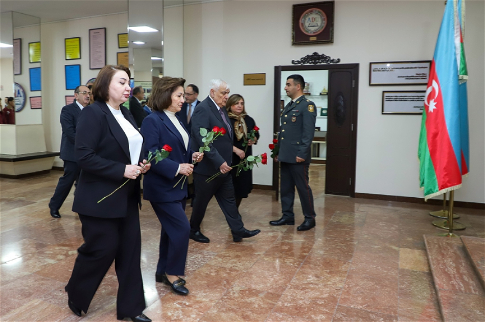 ADU-da “Heydər Əliyev və dayanıqlı inkişafın Azərbaycan modeli” adlı tələbə-şagird elmi konfransının açılışı olub