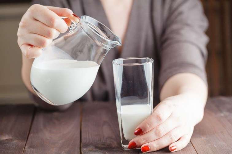 Hər gün süd içmək xərçəng riskini 17% azaldır