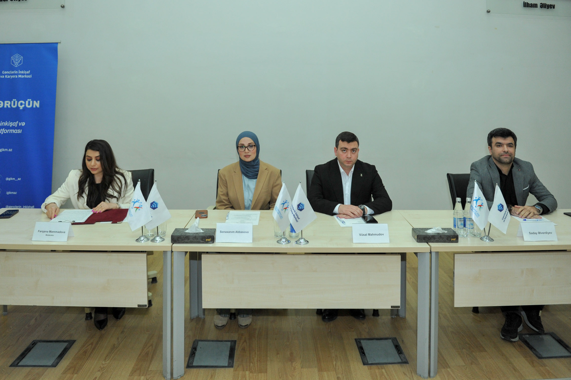 BMU-da biznes və sahibkarlıq sahəsində karyera mövzusunda panel-müzakirə