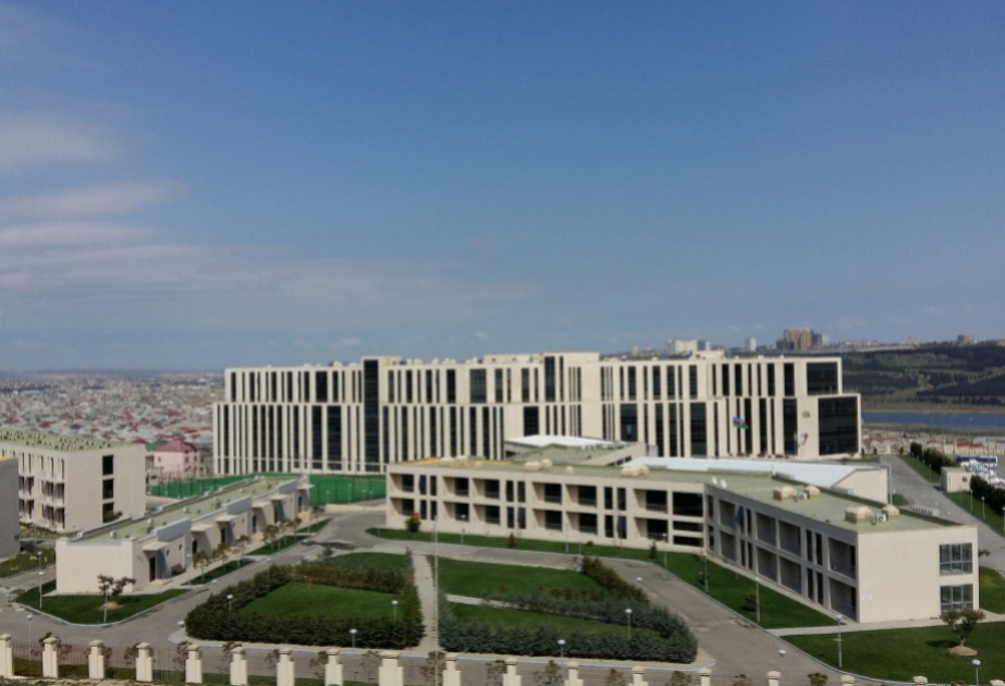 Moskva Dövlət Universitetinin Bakı filialı vakansiya elan edib