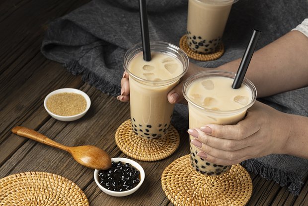“Bubble Tea” təhlükəsi: məşhur içki boğulmaya səbəb ola bilər