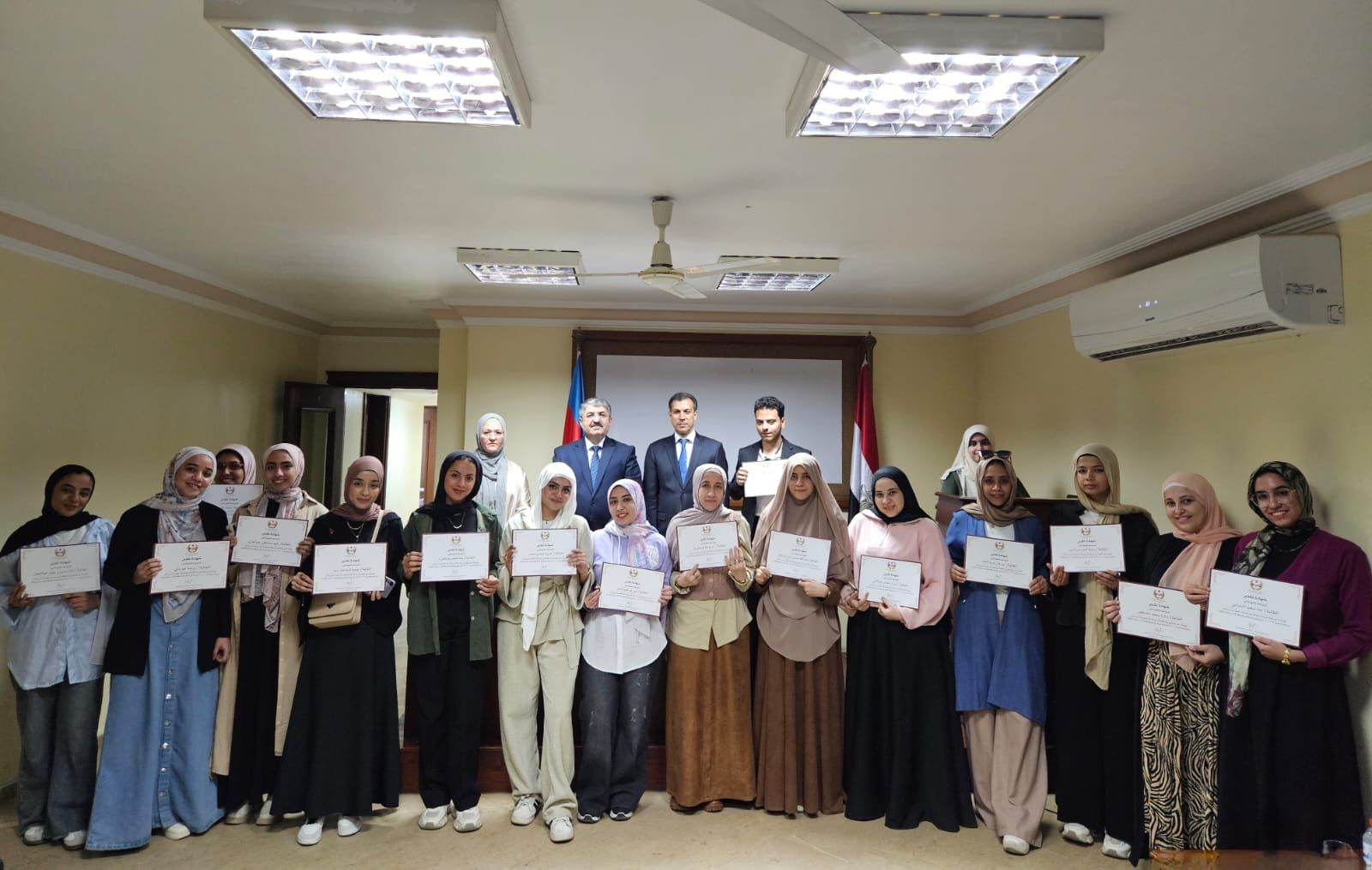 Qahirə Universitetində Azərbaycan dilini öyrənən tələbələrə sertifikat təqdim olunub  