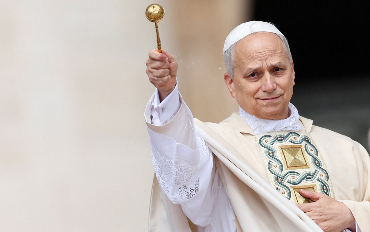 Papa jurnalistləri yad etdi