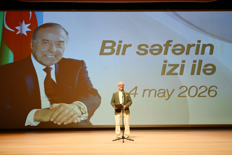 Heydər Əliyev Mərkəzində Ümummilli Lider Heydər Əliyevə həsr edilən “Bir səfərin izi ilə” filmi nümayiş olunub