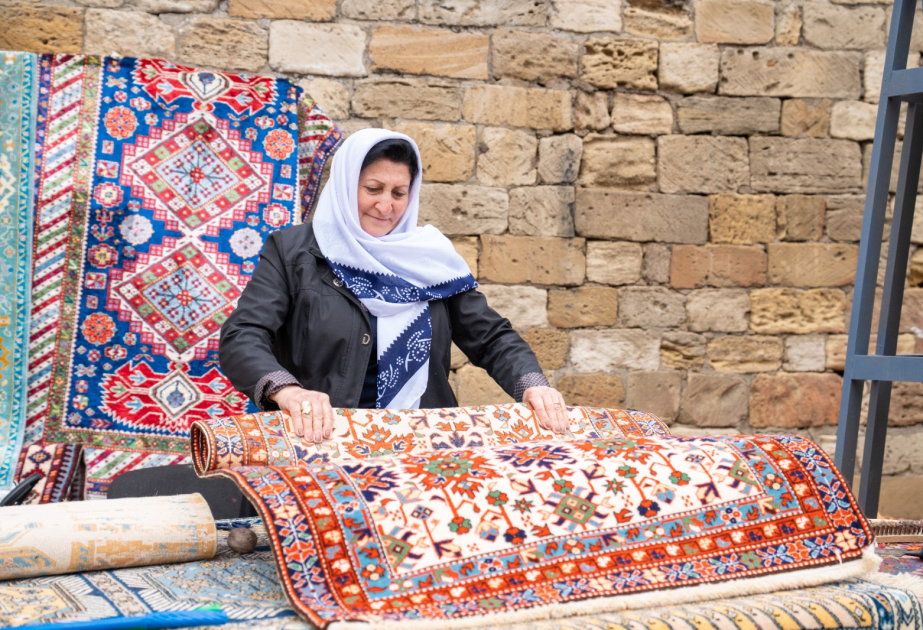 Beynəlxalq Xalça Festivalı uğurla başa çatıb