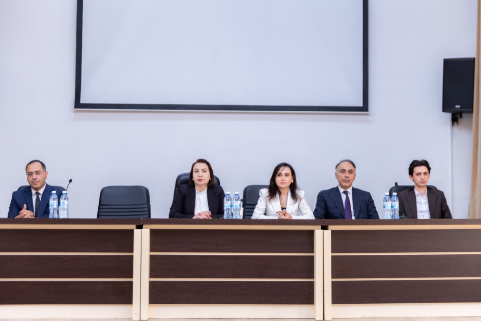 Tələbələr ədliyyə orqanlarında karyera imkanları barədə məlumatlandırılıblar