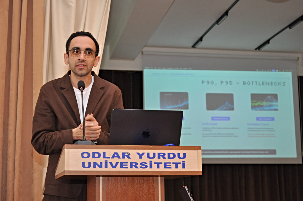 Odlar Yurdu Universiteti və XRİTDX-nin birgə təşkilatçılığı ilə növbəti master-klass keçirilib