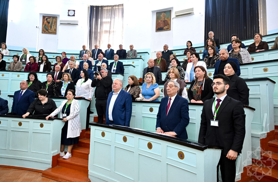 45 ilin yolları bu gün yenidən bir ünvanda qovuşdu