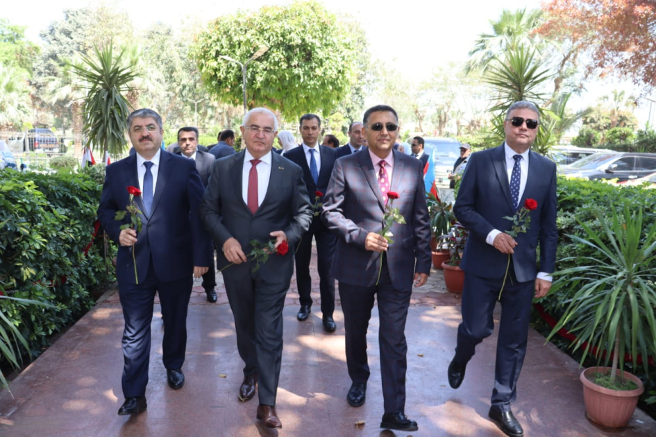 Misir-Azərbaycan Dostluq Parkında Ulu Öndərin xatirəsi anılıb