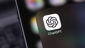 Yeni funksiya müzakirələrə səbəb oldu: "ChatGPT" yaxın şəxslərə bildiriş göndərəcək