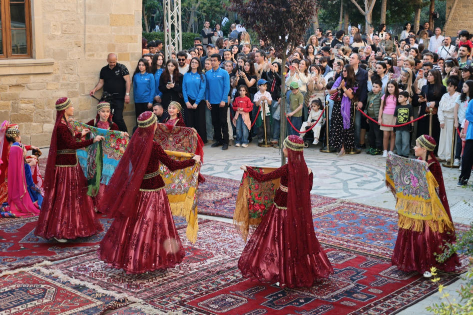 Xüsusi qayğıya ehtiyacı olan uşaqlar və əlilliyi olan gənclər inklüziv musiqili festivalda iştirak ediblər