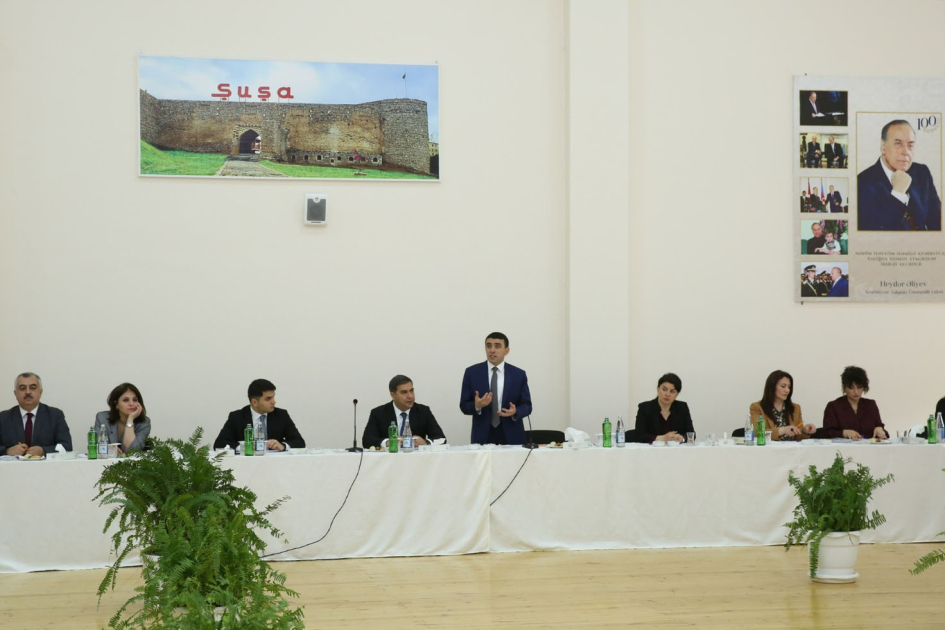 Təhsil İnstitutu bölgələrdə müəllimlərlə dialoqa başlayıb