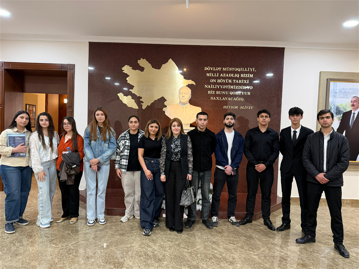 ADU tələbələri Memorial Soyqırımı Muzeyində ekskursiyada olublar