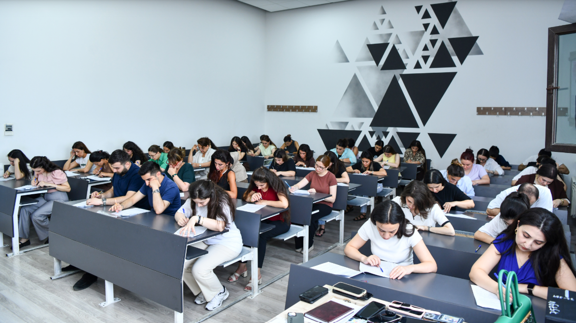 AZİ Akademiyanın təşkilatçılığı ilə “Akademik məsləhətçi təkmilləşdirmə” təlim proqramının yekun qiymətləndirilməsi keçirilib