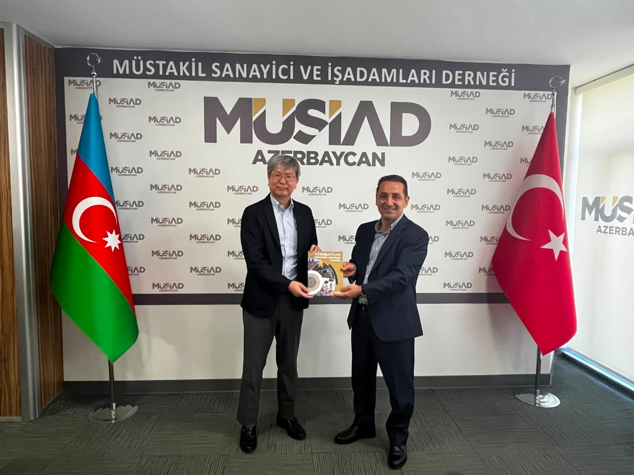 Yaponiya Biznes Assosiasiyasının nümayəndə heyəti MÜSİAD Azərbaycanı ziyarət edib