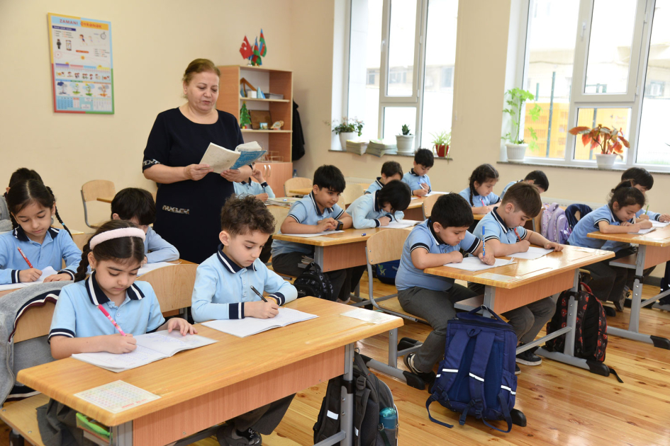 Bakıda I sinfə qəbul elektron sistemi üzrə müraciətlər artmaqda davam edir