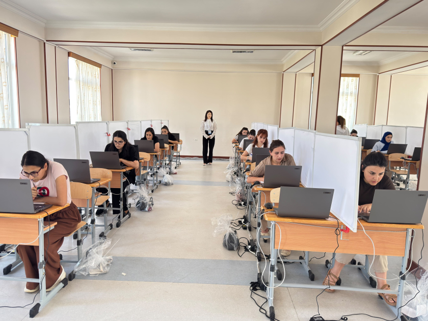 Naxçıvanda müəllimlərin işə qəbulu üzrə müsabiqənin test imtahanı mərhələsinə start verilib