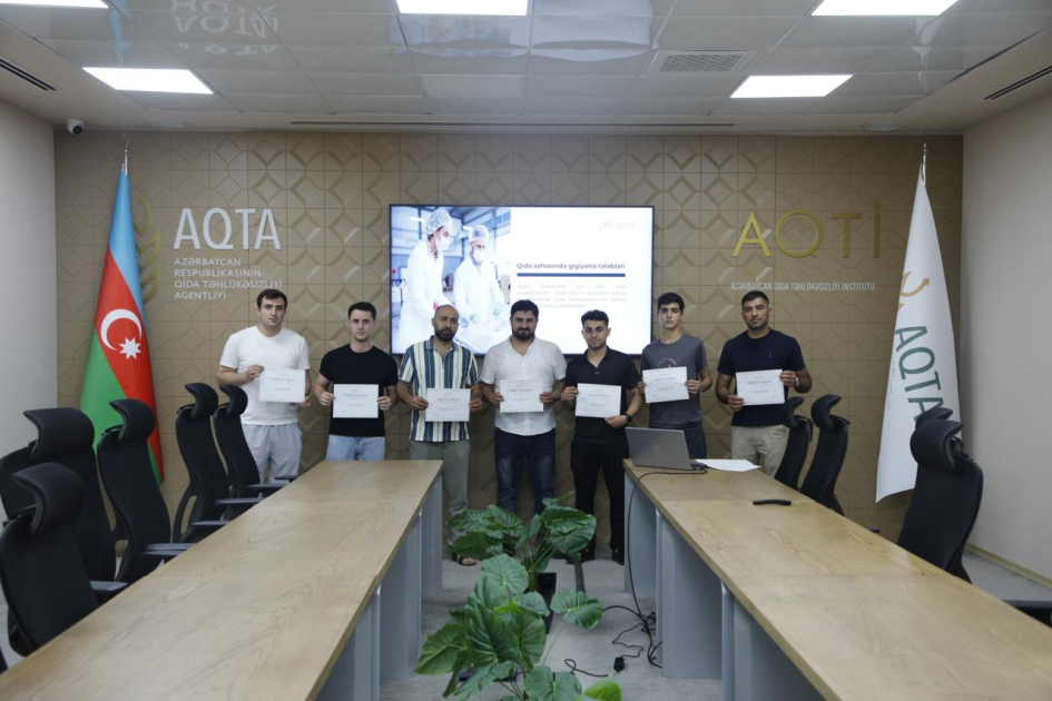 AQTİ “Qida sahəsində gigiyena tələbləri” mövzusunda növbəti təlim təşkil edib-FOTOLAR