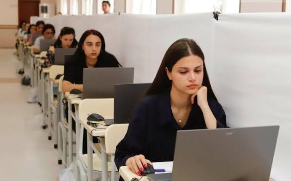 MİQ-də ilk iştirakında 60 bal nəticə göstərdi - məqsədi Bakı məktəblərində çalışmaqdır