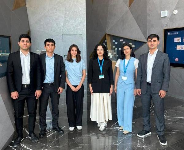 UNEC tələbələri “Maliyyəçisən” yay təcrübə proqramının qalibi olublar