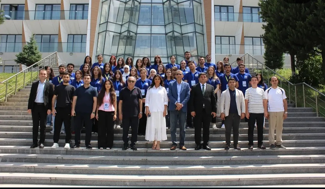ADPU rəhbərliyi “Gələcəyin Qurucuları 3” düşərgəsinin qonağı olub - FOTOLAR