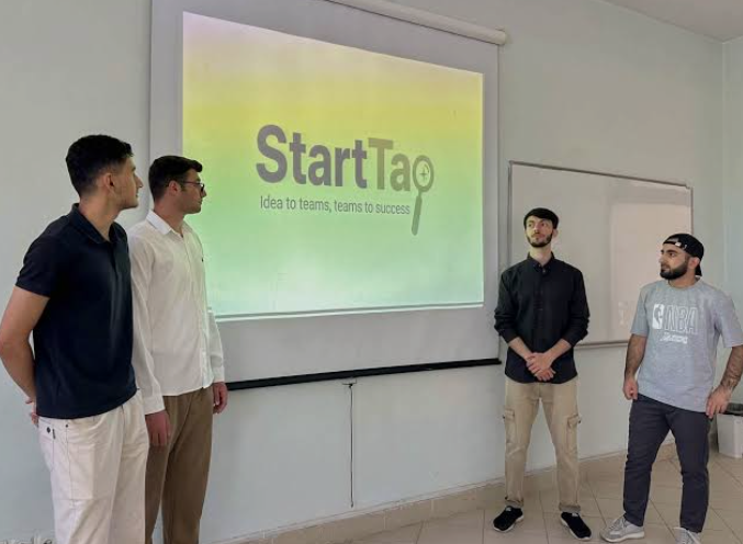BMU tələbələri innovativ rəqəmsal layihələrini təqdim ediblər