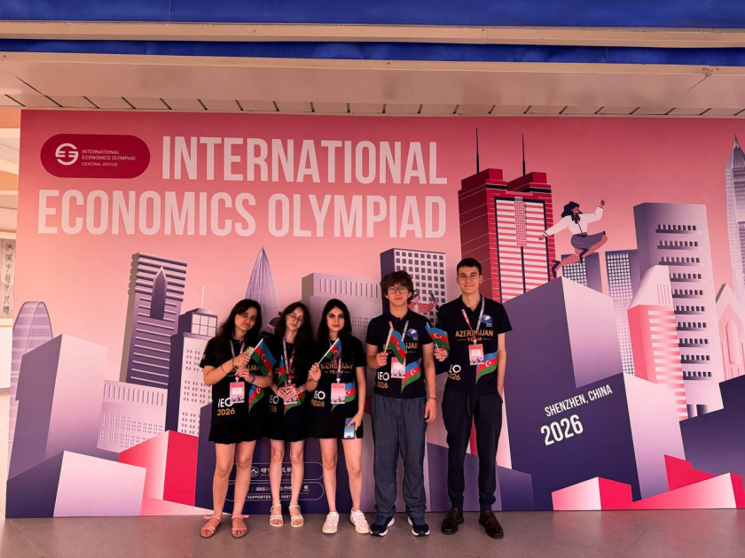 Azərbaycan komandası Beynəlxalq İqtisadiyyat Olimpiadasında gümüş və bürünc medal qazanıb
