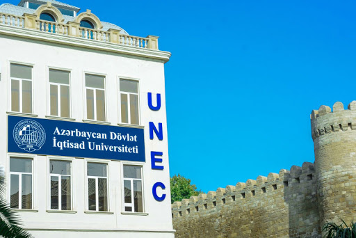 UNEC-də daha bir YENİLİK: Tələbələr bir semestr staj keçəcəklər