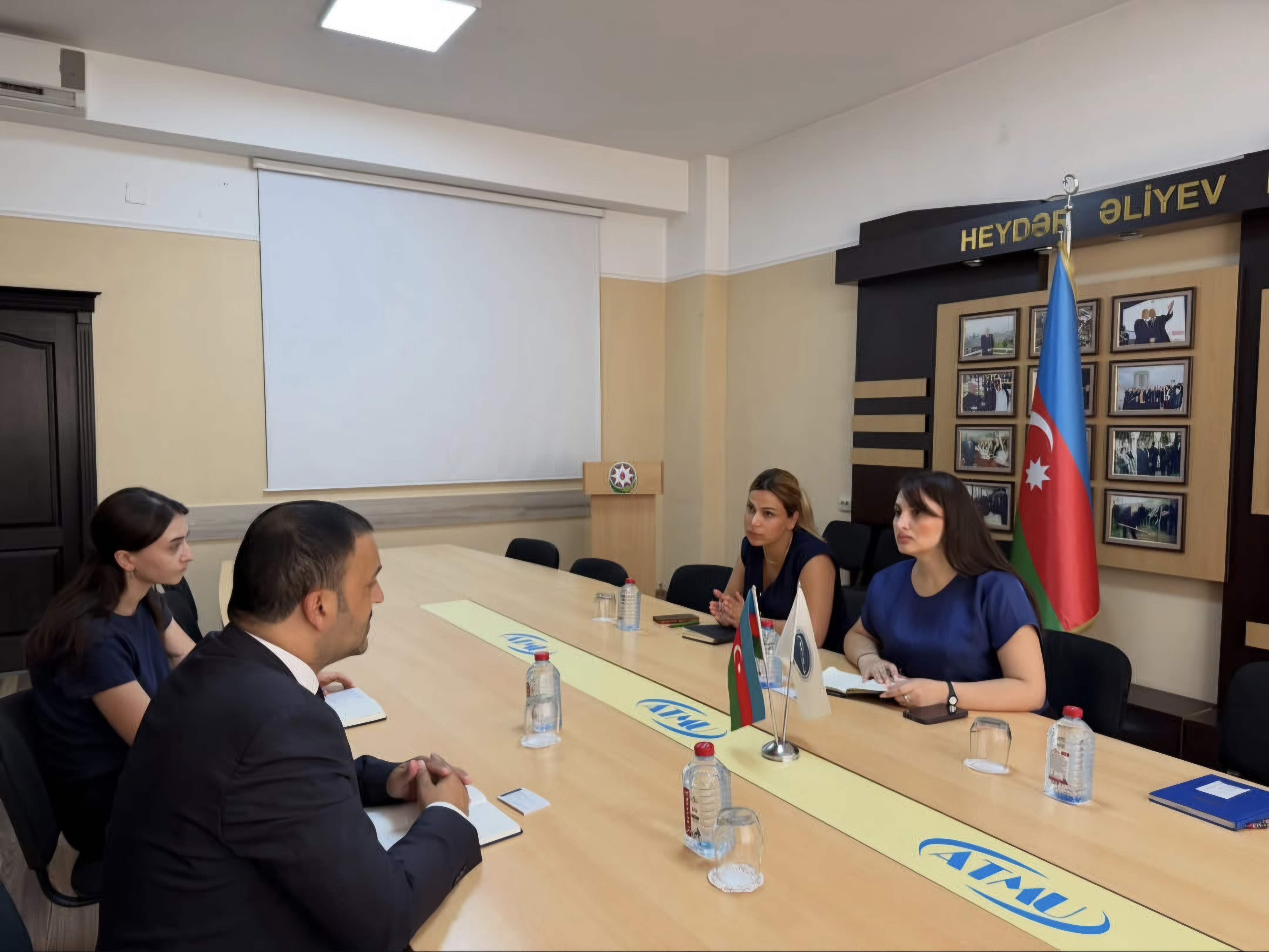 ATMU-da Almaniyada məşğulluq imkanlarına dair pilot layihə müzakirə olunub